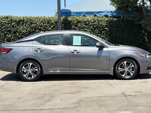 Used 2022 Nissan Sentra SV w/ Trunk Package FWD image 3