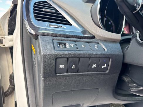 Used 2015 Hyundai Santa Fe Limited w/ Option Group 04 FWD image 27