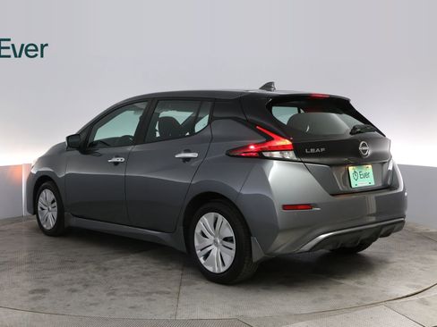Used 2025 Nissan Leaf S FWD image 17