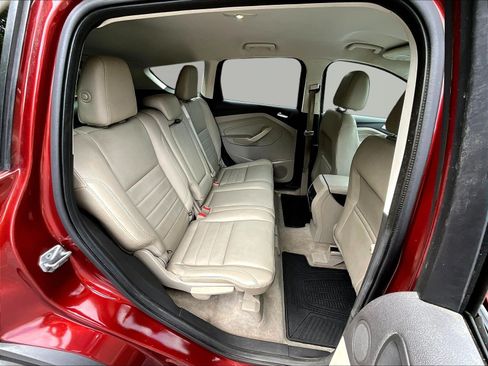 Used 2015 Ford Escape Titanium FWD image 25