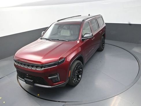 New 2026 Jeep Grand Wagoneer Limited AWD/4WD image 13