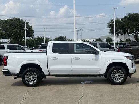 Certified 2024 Chevrolet Colorado LT w/ LT Convenience Package II RWD image 3