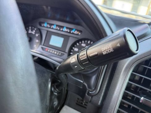 Used 2021 Ford F250 XL w/ Power Equipment Group RWD image 18