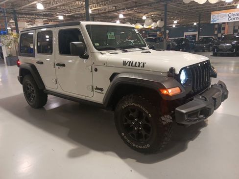 Used 2022 Jeep Wrangler Unlimited Sport AWD/4WD image 4