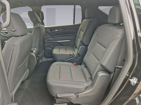 Used 2026 Chevrolet Traverse LT w/ Driver Confidence Package image 16