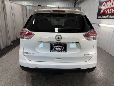 Used 2016 Nissan Rogue SV AWD/4WD image 5