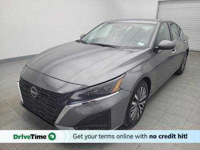 Used 2023 Nissan Altima 2.5 SV