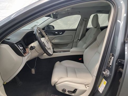 Used 2019 Volvo S60 T6 Inscription image 7