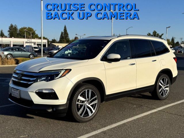 Used 2018 Honda Pilot Touring image 9
