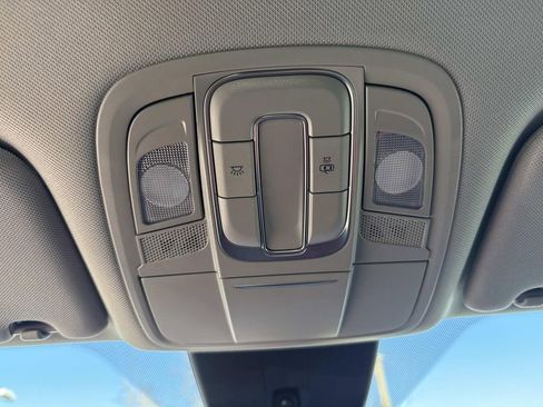 Used 2019 Hyundai Santa Fe SE image 42