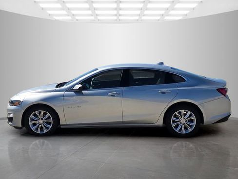 Used 2020 Chevrolet Malibu LT w/ Fleet LT Safety Plus Package FWD image 7