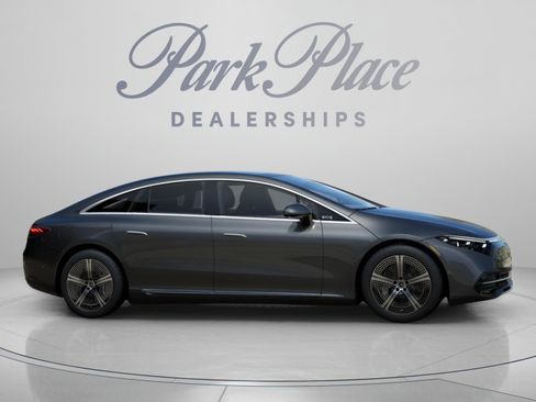 Used 2023 Mercedes-Benz EQS 450+ Sedan image 29