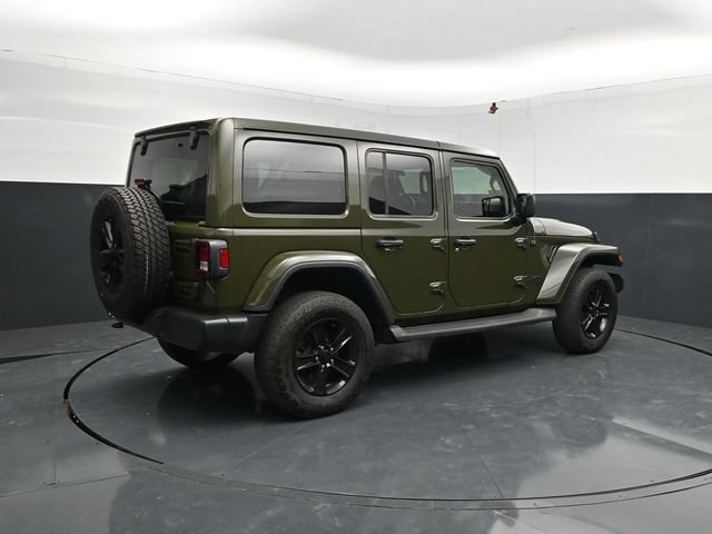 Used 2023 Jeep Wrangler Unlimited Sahara AWD/4WD image 9