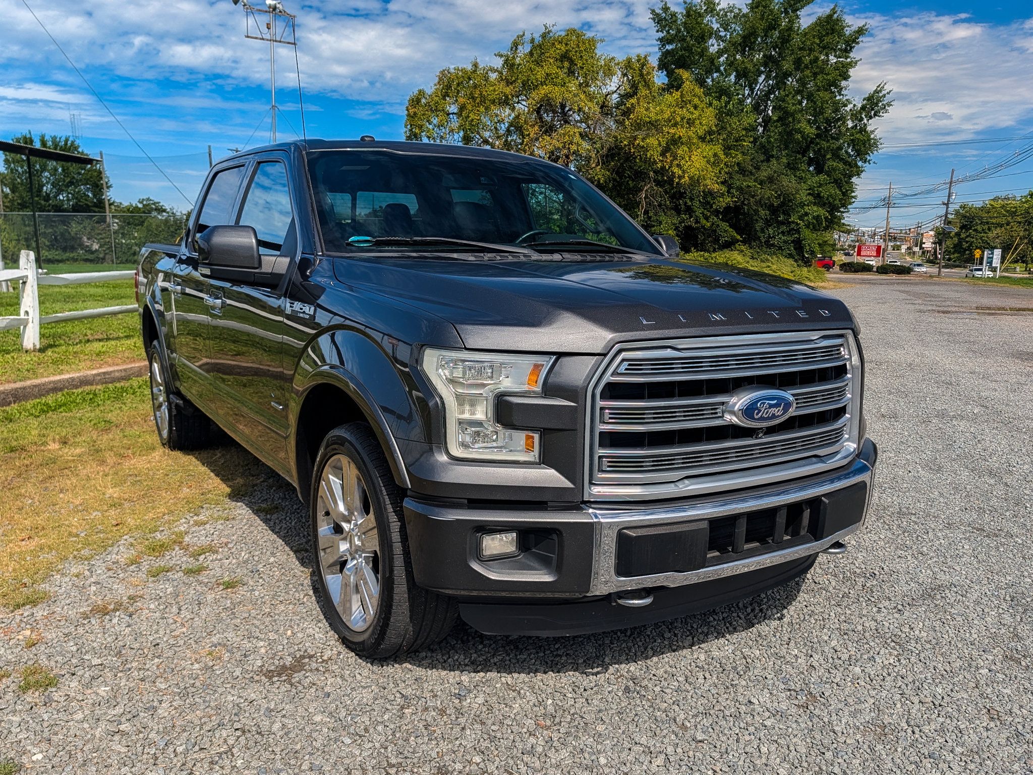 Used 2016 Ford F150 Limited w/ Trailer Tow Package AWD/4WD image 3