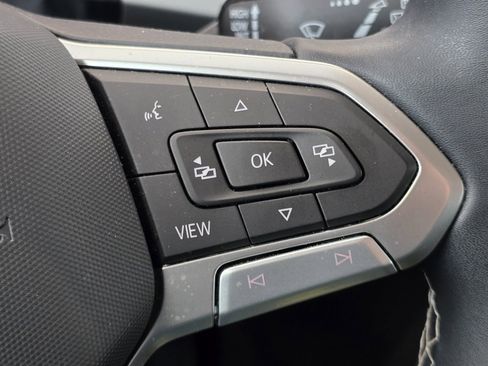 Used 2023 Volkswagen Atlas SE image 13