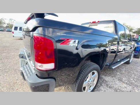 Used 2013 GMC Sierra 2500 Denali w/ Suspension Package, Off-Road image 28