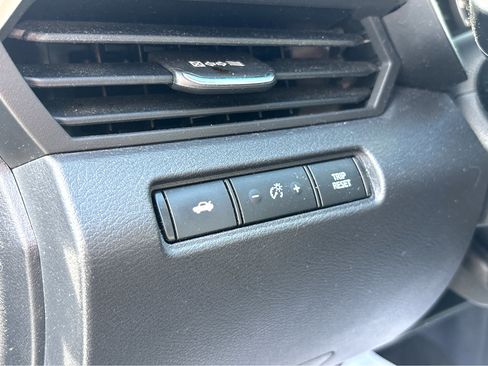 Used 2022 Nissan Altima 2.0 SR image 14