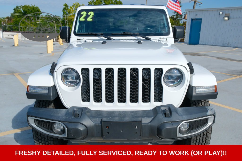 Used 2022 Jeep Gladiator Sport AWD/4WD image 2