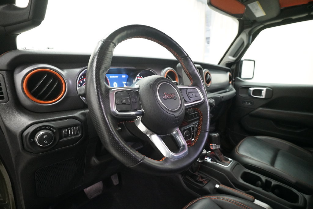 Used 2022 Jeep Gladiator Mojave w/ Cold Weather Group AWD/4WD image 8