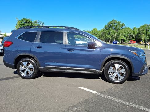Certified 2025 Subaru Ascent Premium AWD/4WD image 7