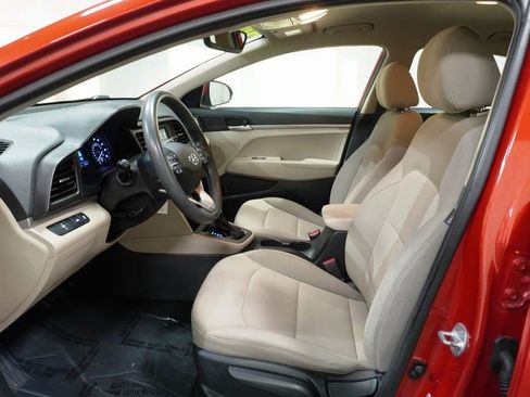 Used 2020 Hyundai Elantra SE image 9