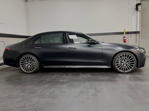Used 2024 Mercedes-Benz S 500 4MATIC image 7