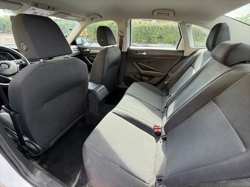 Used 2021 Volkswagen Jetta S FWD image 17