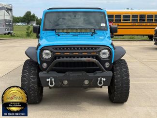 Used 2018 Jeep Wrangler Unlimited Rubicon w/ Connectivity Group AWD/4WD video 2