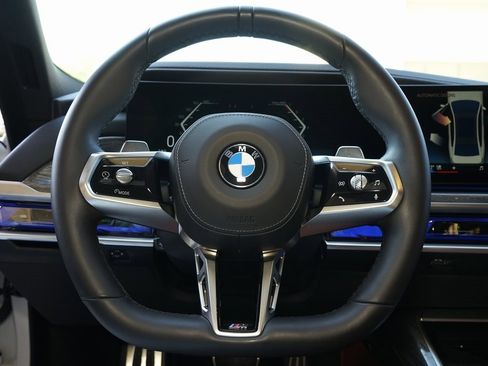 Used 2023 BMW 760i xDrive 760i xDrive w/ Executive Package image 12