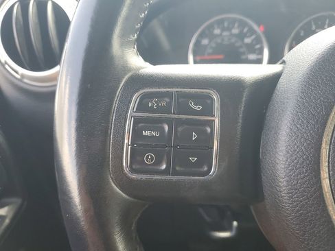 Certified 2018 Jeep Wrangler Unlimited Sahara w/ Connectivity Group AWD/4WD image 20