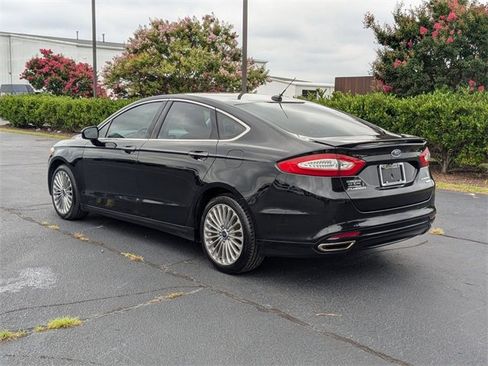 Used 2016 Ford Fusion Titanium image 5