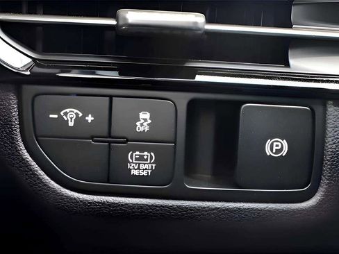 New 2026 Kia Sportage S AWD/4WD image 22