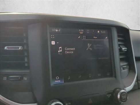 Used 2022 RAM 1500 Big Horn AWD/4WD image 16