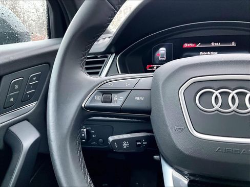 Used 2025 Audi Q5 2.0T Premium image 23