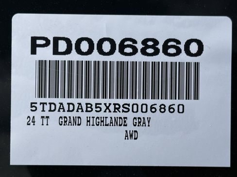 Used 2024 Toyota Grand Highlander MAX Limited image 15