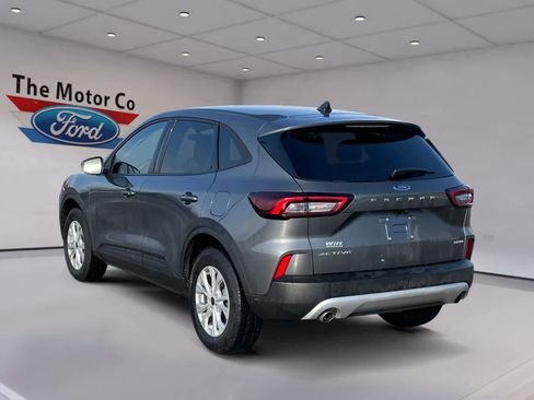 Certified 2025 Ford Escape Active w/ Cold Weather Package image 7