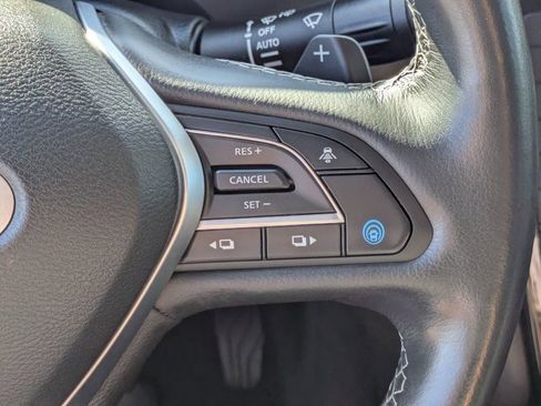 Used 2021 INFINITI QX50 Essential w/ Convenience Package image 24