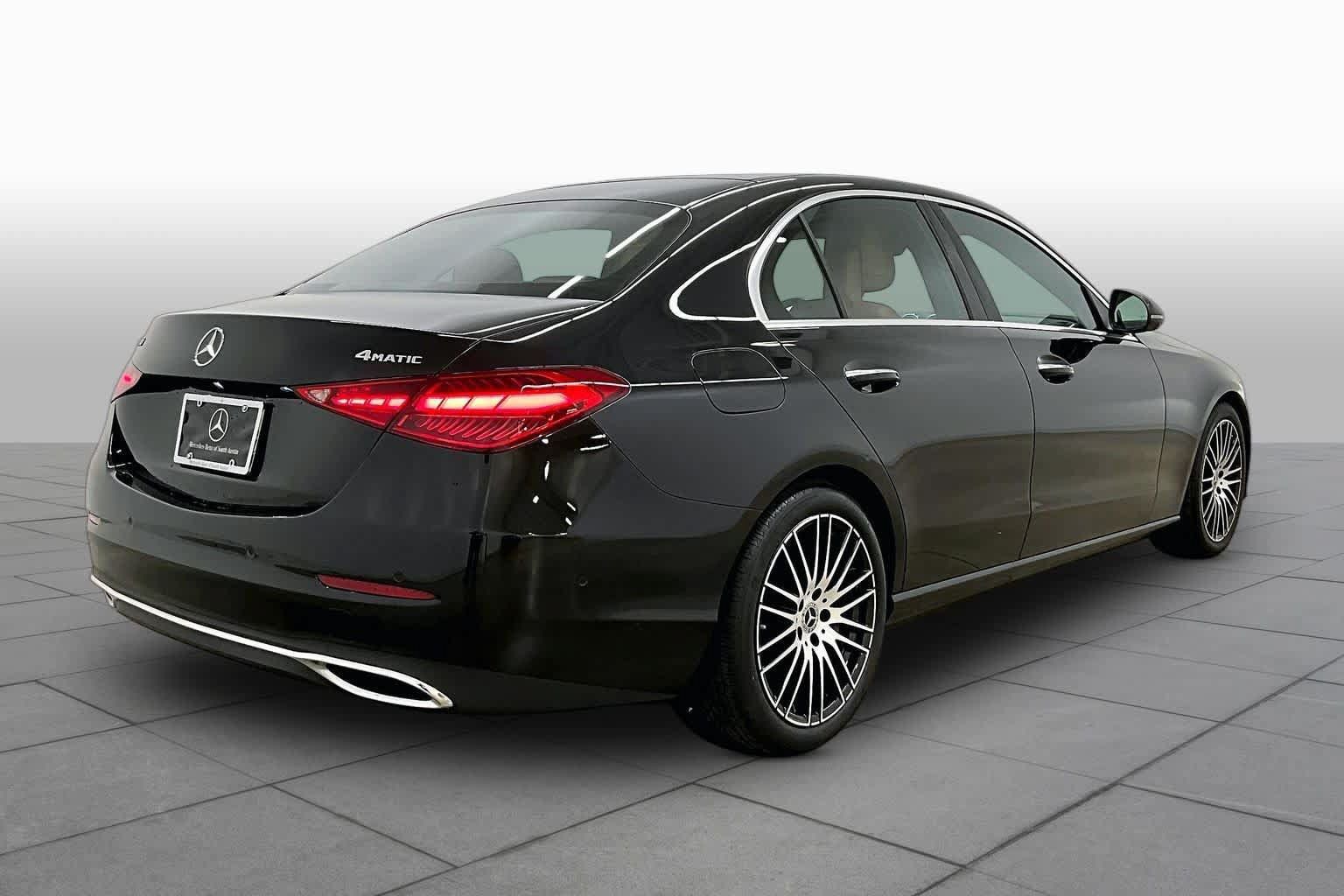 Used 2023 Mercedes-Benz C 300 4MATIC Sedan image 13