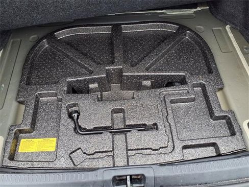 Used 2012 Toyota Camry XLE image 79