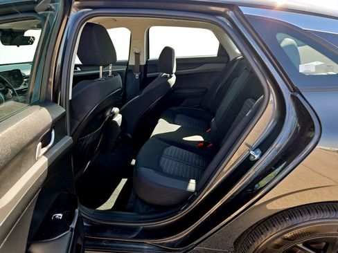 Used 2025 Kia K5 LXS FWD image 30