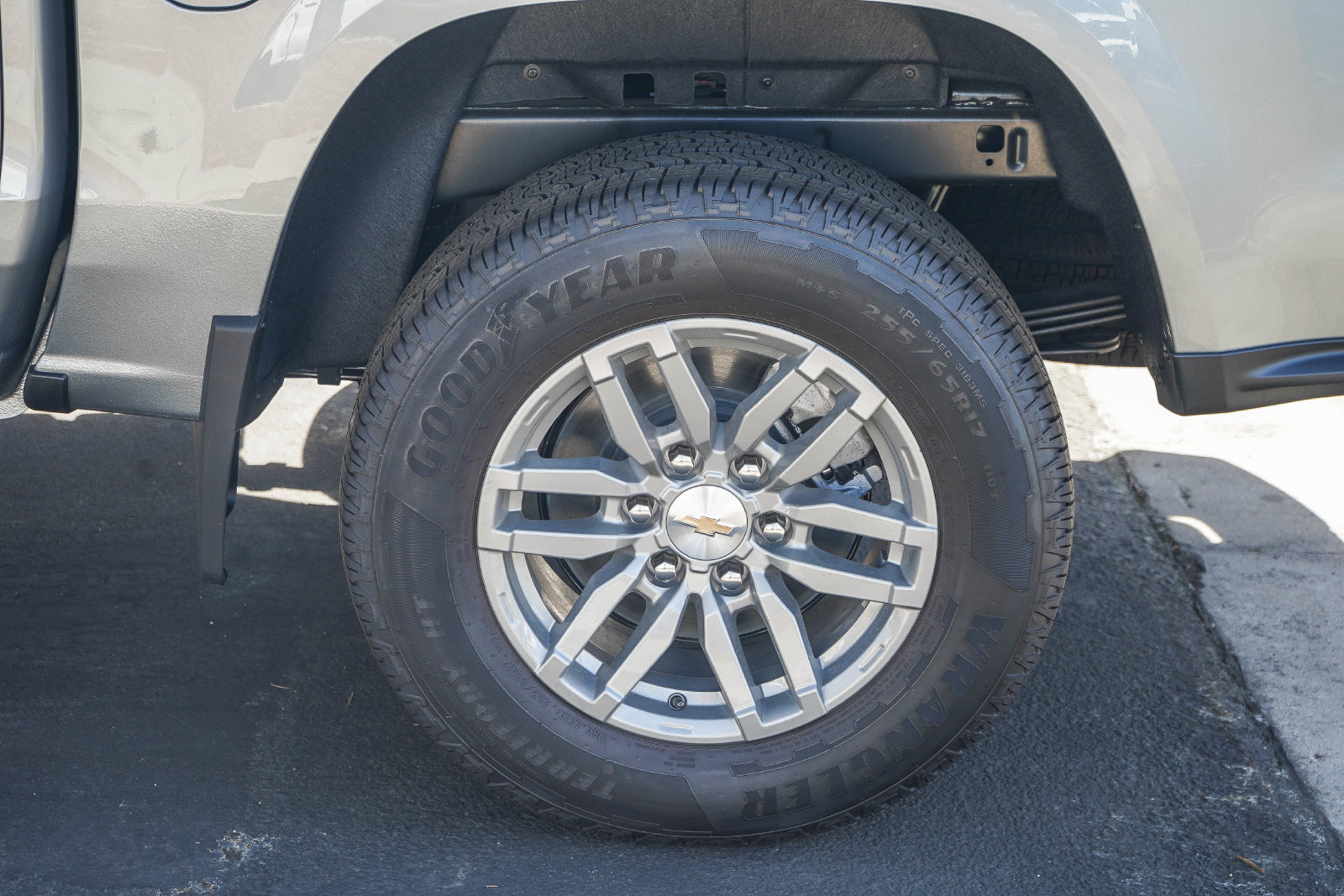 New 2026 Chevrolet Colorado LT w/ LT Convenience Package RWD image 11