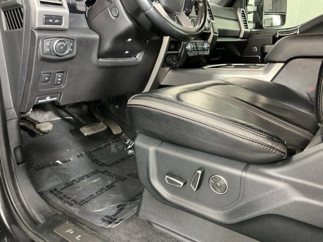 Used 2020 Ford F350 Platinum AWD/4WD image 20