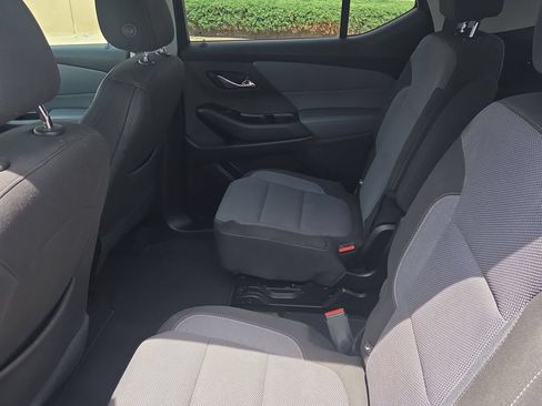 Used 2019 Chevrolet Traverse LT w/ LPO, Cargo Package AWD/4WD image 13