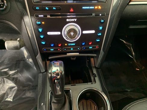 Used 2016 Ford Explorer Limited w/ Equipment Group 301A image 26