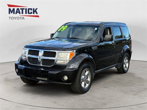 Used 2009 Dodge Nitro SLT image 3