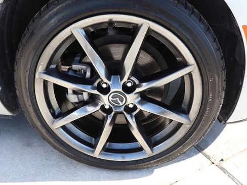 Used 2016 MAZDA MX-5 Miata Grand Touring image 43