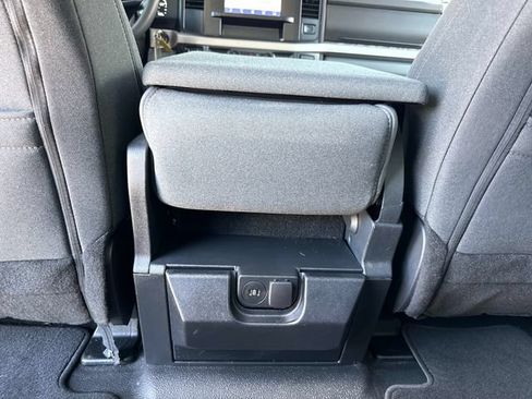 Used 2025 Ford F450 XLT AWD/4WD image 17