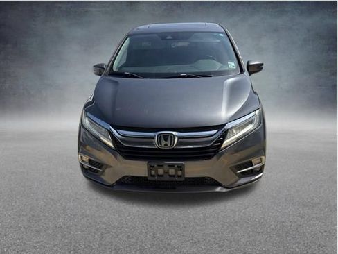 Used 2018 Honda Odyssey Touring image 3