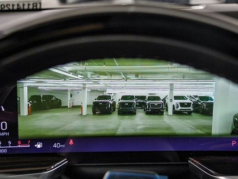 Used 2026 Cadillac Escalade Luxury image 25