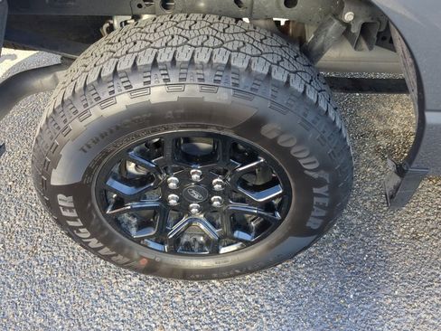 Used 2025 Ford F150 STX image 18